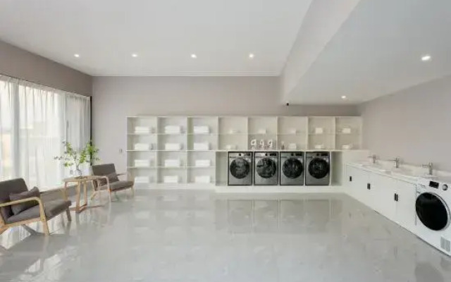 Xinyuan Chenyue Boting Hotel