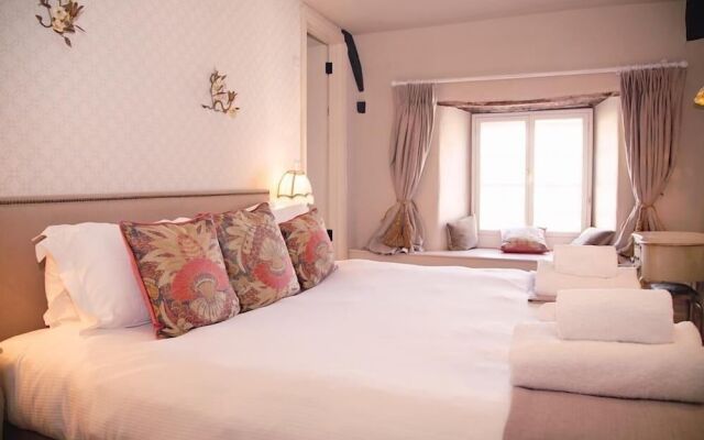 The White Hart Somerton