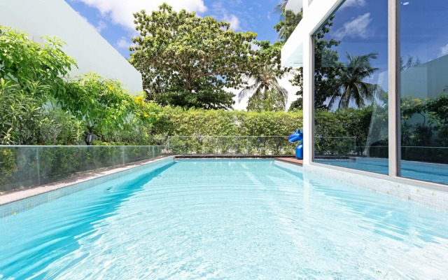 3br Luxury Beachfront Pool Villa