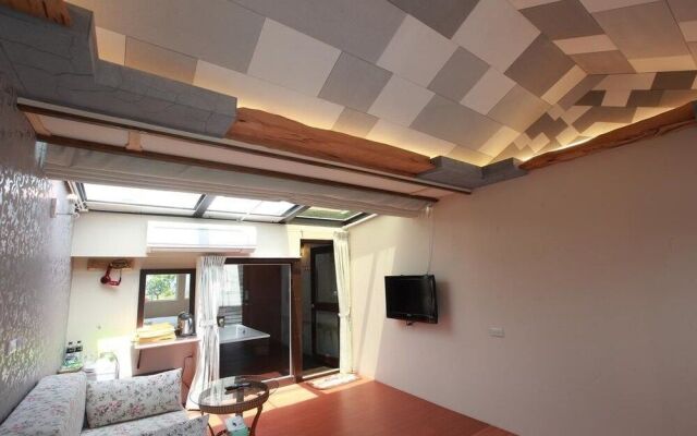 Ruisui Huang's Hotspring