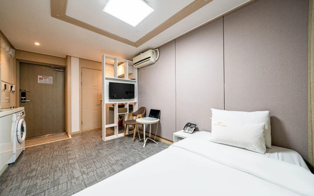 Residence Hotel LINE