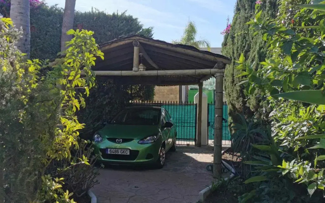 Town-House-Style Villa - on the Golden Mile