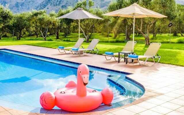 Villa Ostria Near Georgioupolis - 3bd 2ba