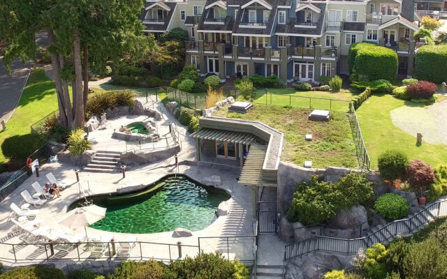 Poets Cove Resort & Spa