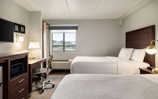 AmericInn by Wyndham Madison WI