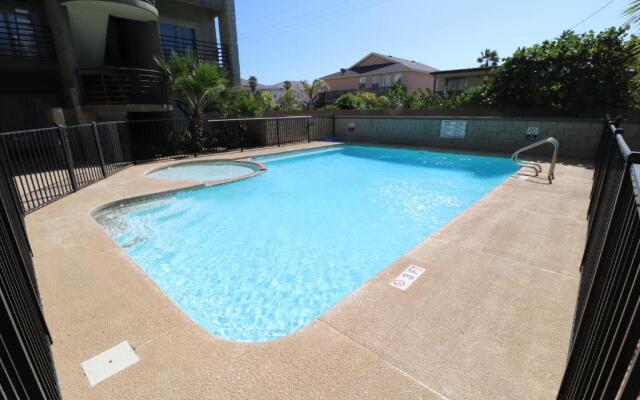 The Dunes Condominiums by Cheap Getaway