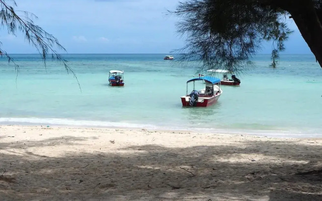 Samudra Beach Chalet