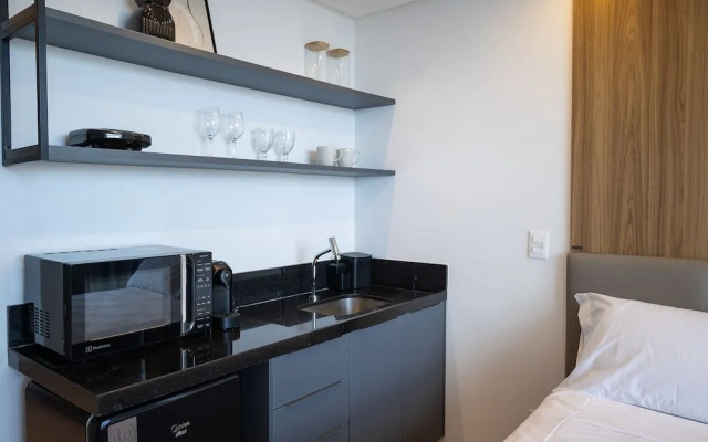 Breeze Residence By Carpediem