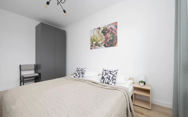 Workspace With Parking by Renters