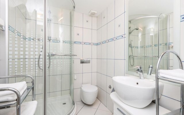 Stunning Home in Pag With Wifi and 2 Bedrooms