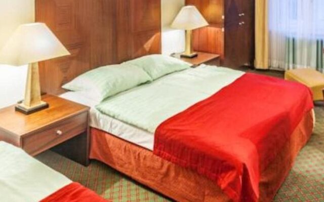 Hotel Grand