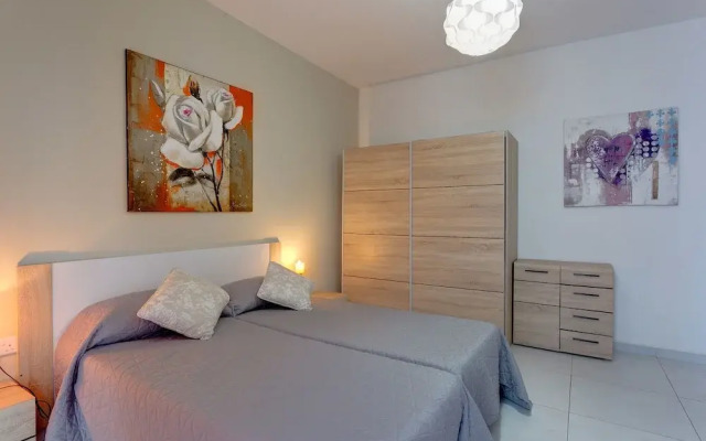 Modern Apartment in the Heart of Saint Julian's