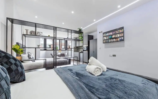 Serviced Studio Flat Near London Northern Line
