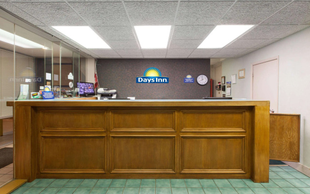 Days Inn by Wyndham Norman