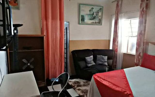 Valley Center Guest House