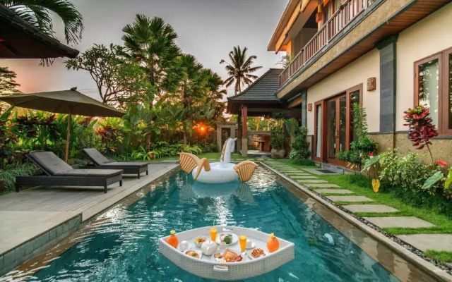 Alosta Luxury Private Villa