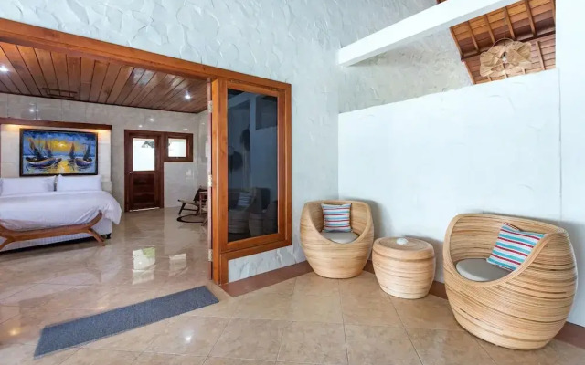 Kanna Seafront Estate