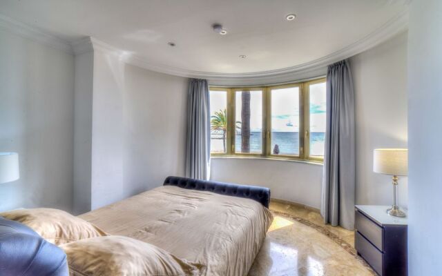 Banus Beach Apartments