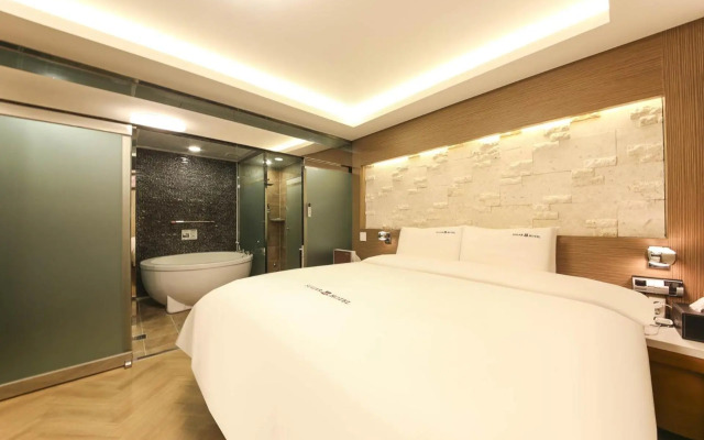 Sugar Hotel