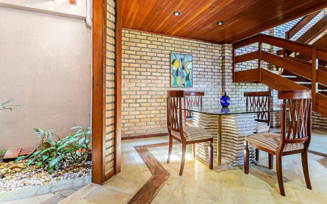 Casa rústica a 350m do Pátio Milano RIJ204