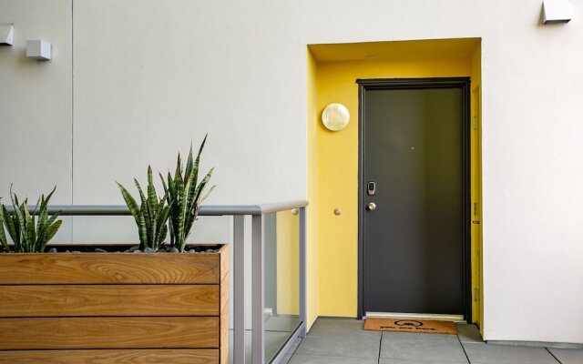 WanderJaunt - North Park Apartments