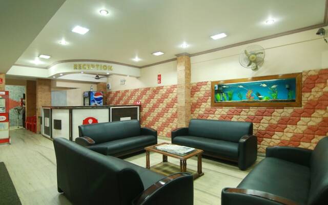 OYO 4824 Hotel Star