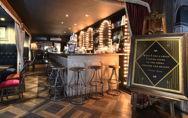PlayHaus Thonglor Hotel