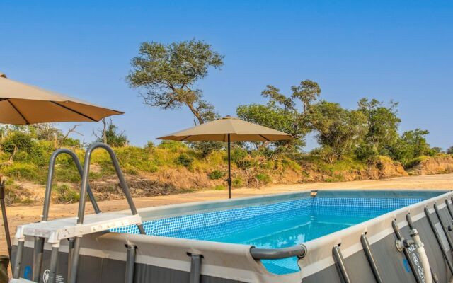 Kruger Untamed - Tshokwane River Camp