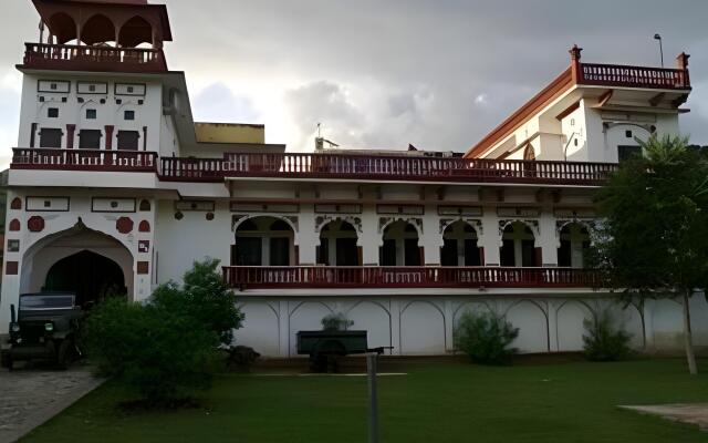 Tordi Garh Hotel