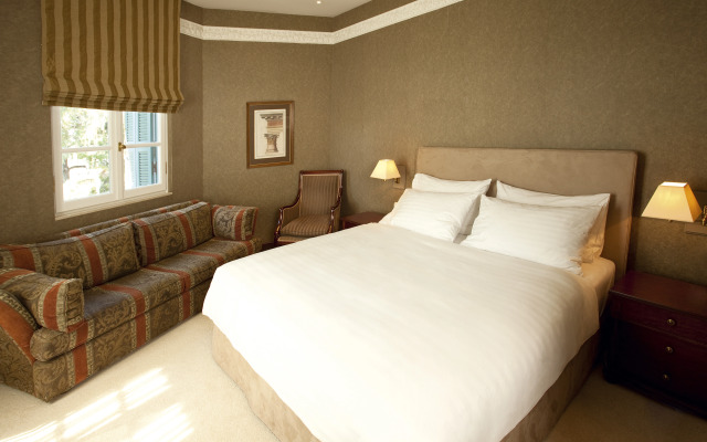 Kefalari Suites