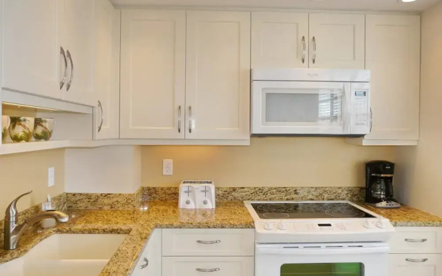 South Seas Tower 3-1512