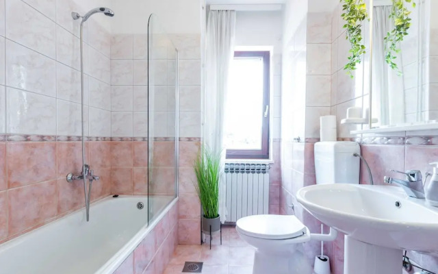 Zadar Lavish and Luxurious Apartment With Private Pool
