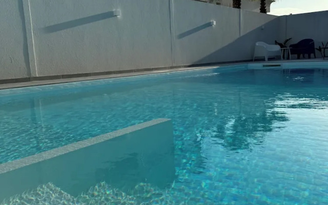 Onda Bianca Luxury Apartments