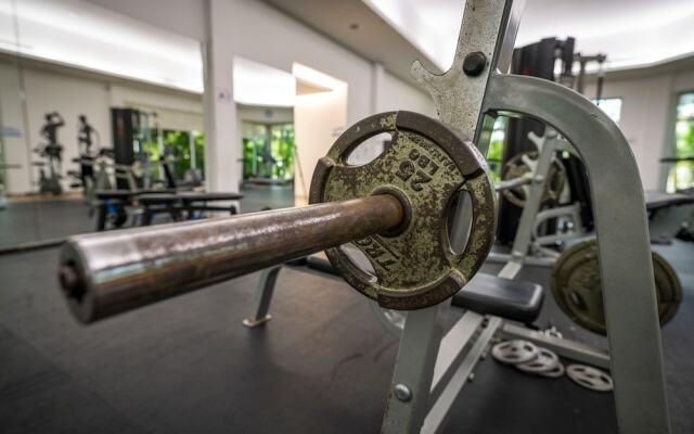 Stunning Ocean Front By Condo Boutique