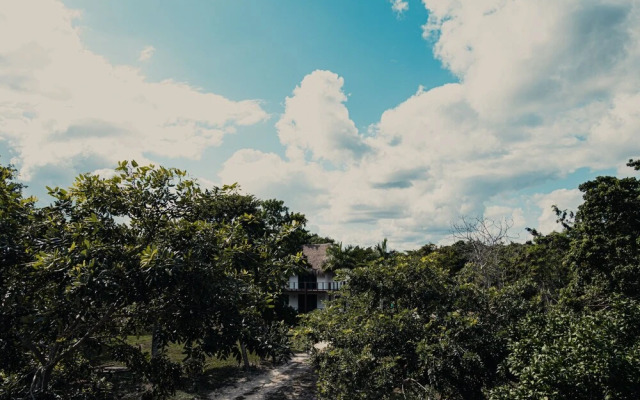 Royal Palm Bacalar Cabañas & Lagoon Club