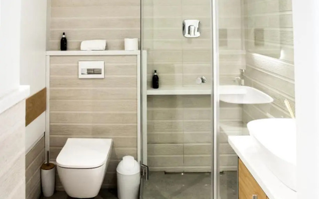 Bayview 104