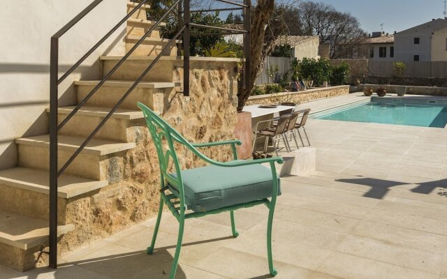 Residence by G Can Rochet