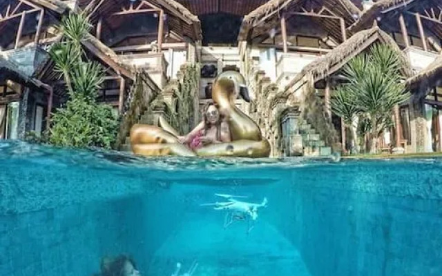 Avalon Villa