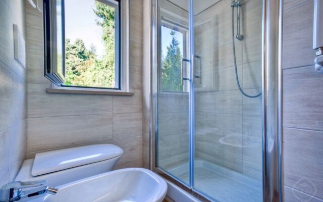 Vaticano apartments-Sistine Chapel area