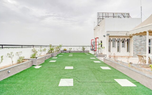 Urbanite by OYO Rooms