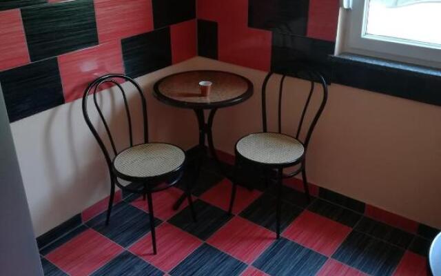 Hostel Cinema House