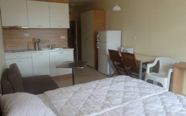 Sozopol Beach Self-catering Apartments