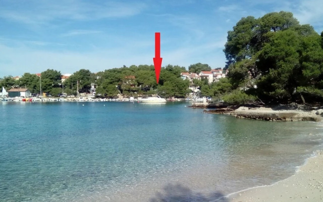 Vlasta - Near sea - H