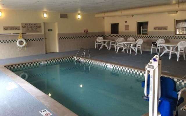 Baymont by Wyndham Clinton