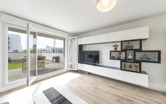 Bel appartement moderne avec jardin - terrasse