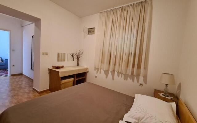 Apartments Srzic NO1