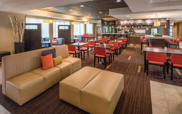Courtyard By Marriott Portland Hillsboro