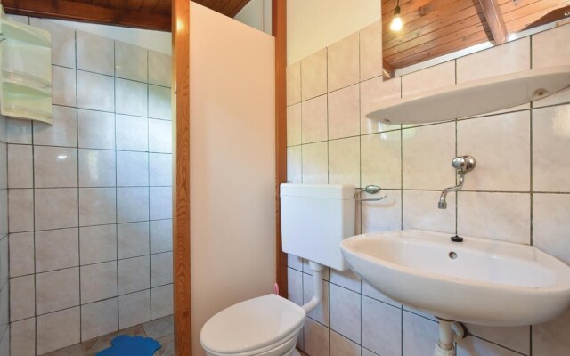 Stunning Apartment in Bogomolje With 1 Bedrooms