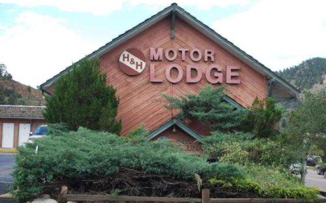 H & H Motor Lodge