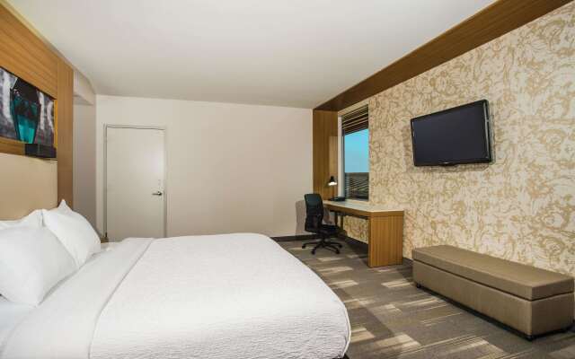 La Quinta Inn & Suites by Wyndham Winchester